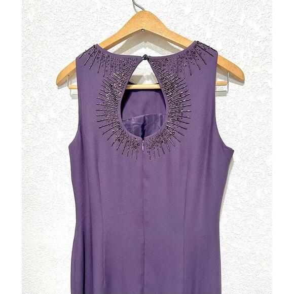 Liz Claiborne Night Women's Dark Purple Long Sleeveless Beaded Formal Gown Size8 - Picture 7 of 15